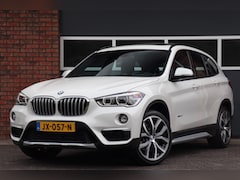 BMW X1 - sDrive20i Centennial Executive Pano, Head-up, Trekhaak