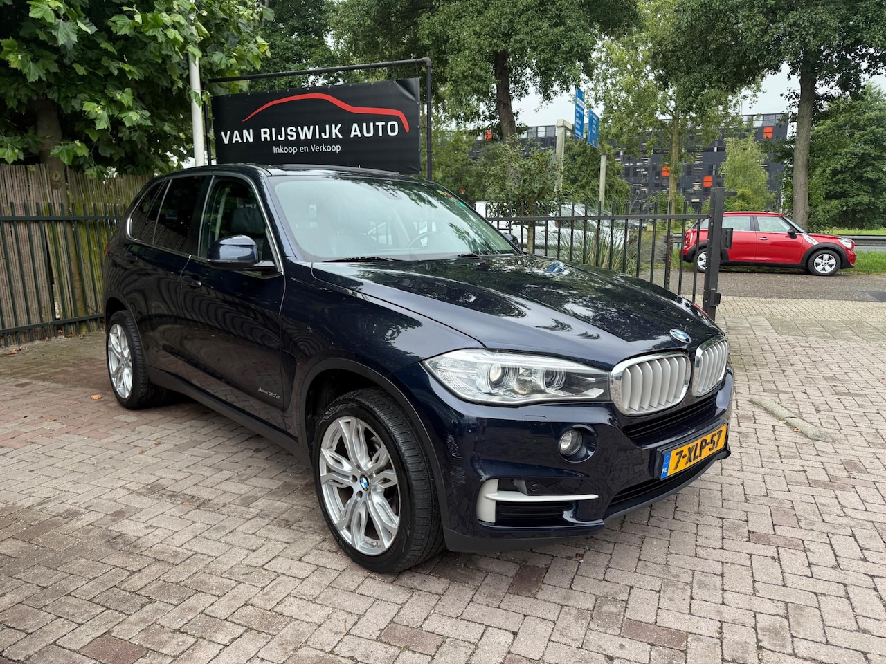 BMW X5 - XDrive30d Xenon Leder Nav Camera Dealer Ond - AutoWereld.nl