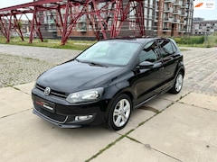 Volkswagen Polo - 1.2 HighLine STYLE NWE APK|Climate|Alcantara|Stoelver|AHK|LM 16”