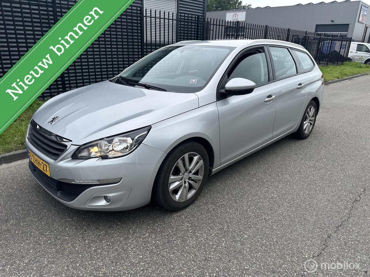 Peugeot 308 SW - 1.6 BlueHDI Blue Lease 1.6 BlueHDI Blue Lease - AutoWereld.nl