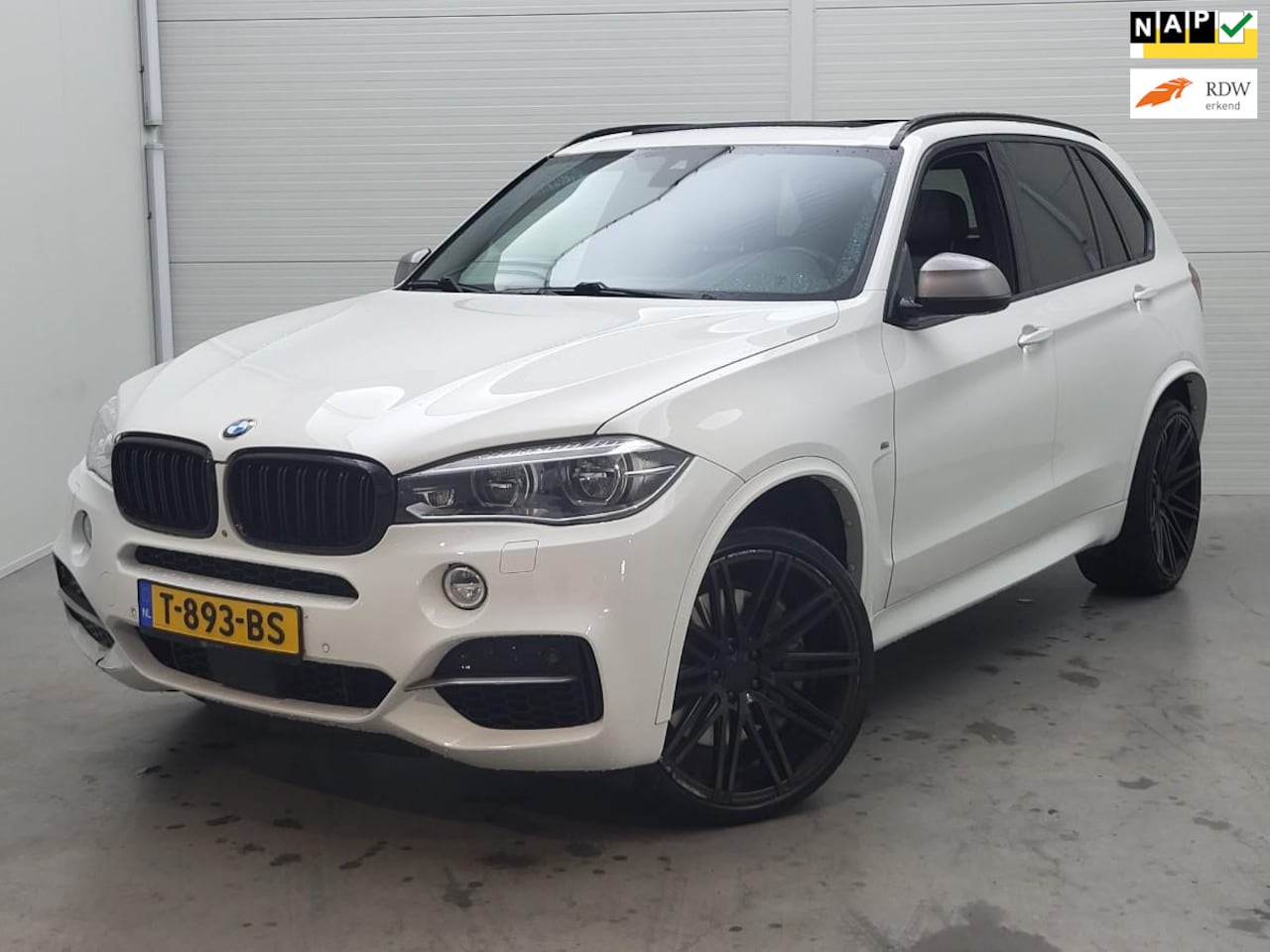 BMW X5 - M50d | PANO - VOL! - AutoWereld.nl