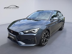 CUPRA Leon Sportstourer - 1.4 245 pk e-Hybrid VZ / Trekhaak / Supersportstuur / Stoel + stuurverw / Matrix / DCC / C