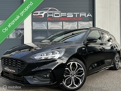 Ford Focus Wagon - 1.0 EcoBoost ST Line Navi Winterpack 18inch