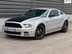 Ford Mustang - USA 3.7 V6 AUT Cruise Airco Custom interior