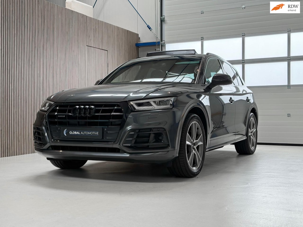 Audi Q5 - 2.0 TFSI Quattro Sport S Line - PANORAMADAK - VIRTUAL COCKPIT - BANG & OLUFSEN - STANDKACH - AutoWereld.nl