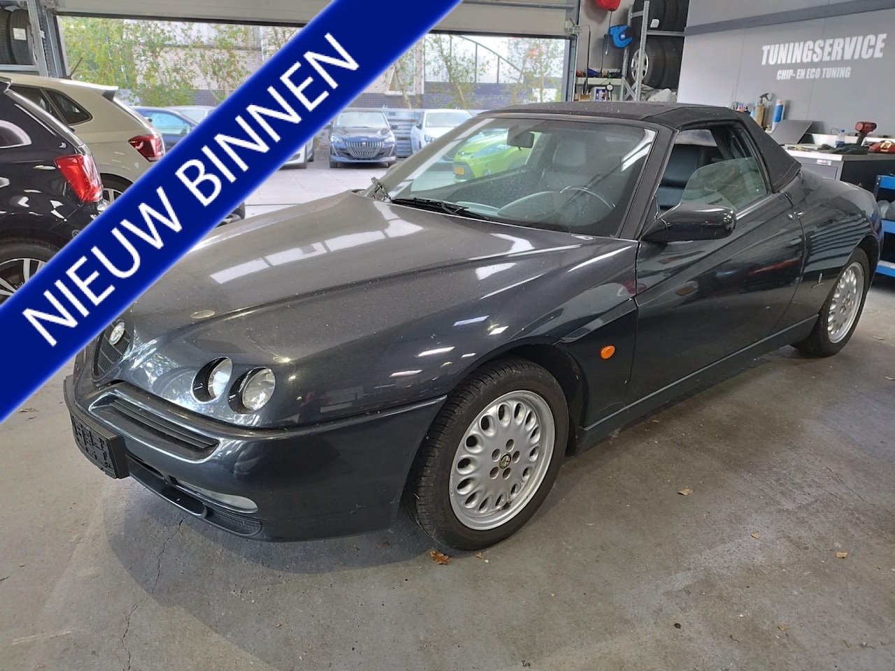 Alfa Romeo Spider - 2.0-16V T.Spark L ** 168.215 km ** Leder ** Goede kap ** - AutoWereld.nl