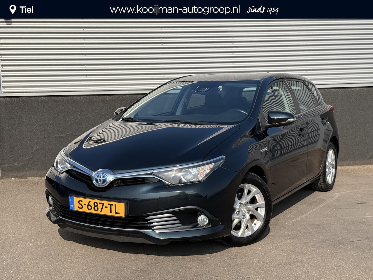 Toyota Auris - 1.8 Hybrid Aspiration Navigatie, Achteruitrijcamera, Climate control, Volledige historie, - AutoWereld.nl