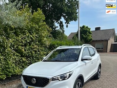 MG ZS - EV Luxury 45 kWh Panoramadak, leer, achteruitcamera