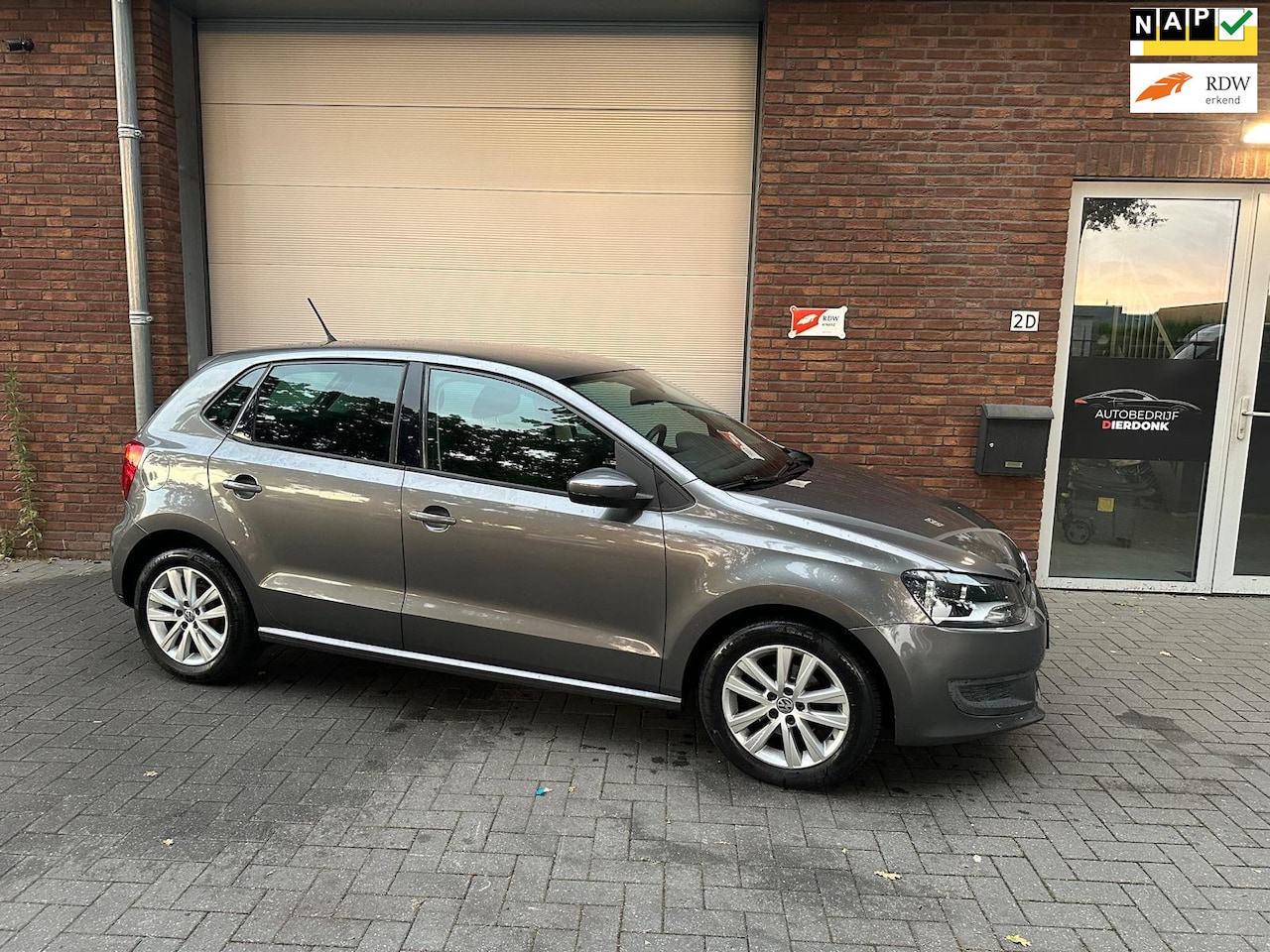 Volkswagen Polo - 1.4-16V Comfortline|AUTOMAAT|NIEUWE APK|AIRCO - AutoWereld.nl