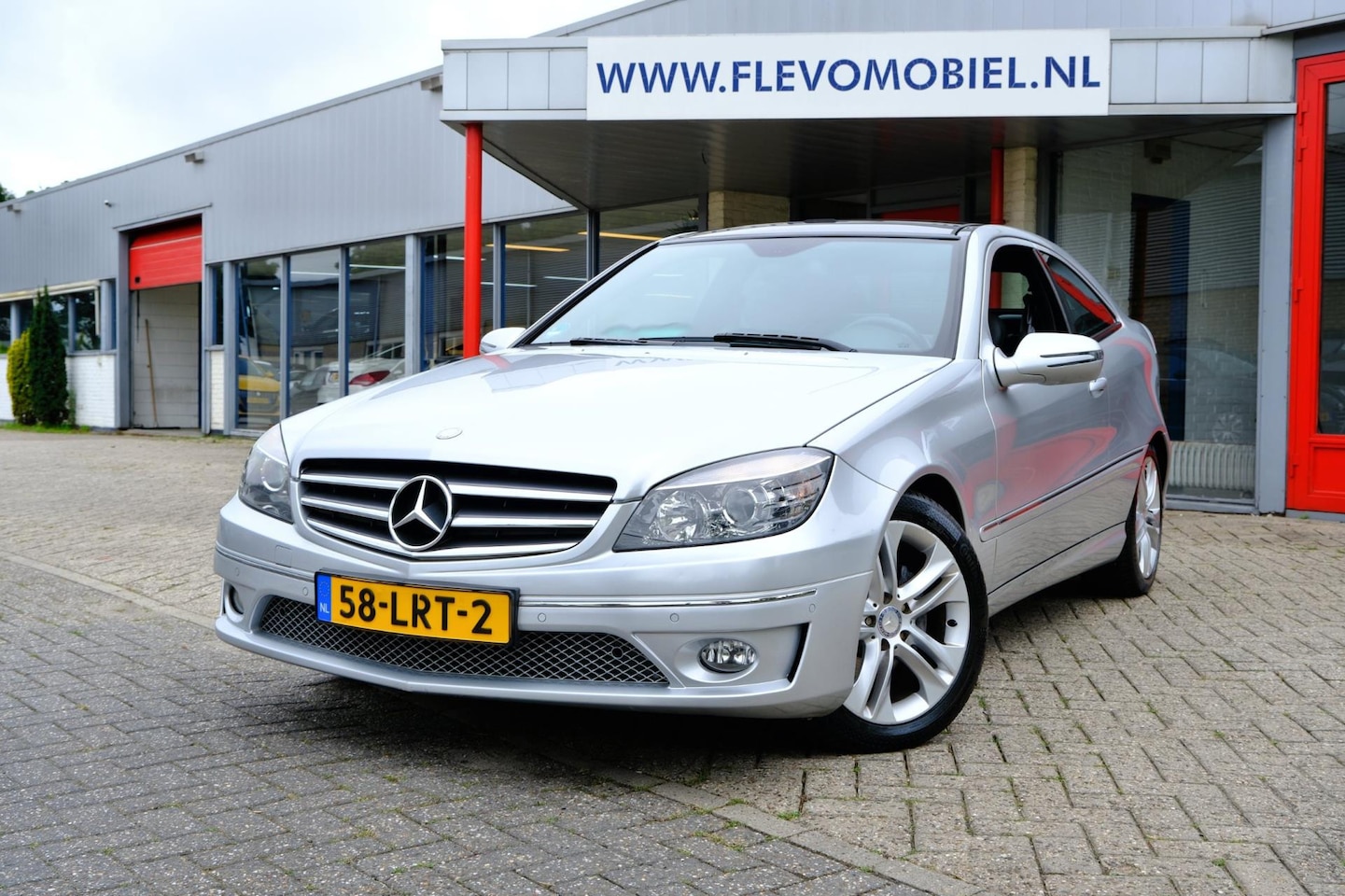 Mercedes-Benz CLC-klasse - 160 BlueEFFICIENCY Business Class Sport *84.590km!* Navi|Half Leder|Clima|LMV - AutoWereld.nl