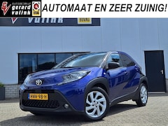 Toyota Aygo X - 1.0 VVT-i S-CVT Premium ADAP CRUISE CAMERA APPLE