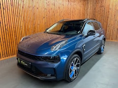 Lynk & Co 01 - 1.5 HYBRIDE AUTOMAAT/ MODEL 2022/ PANODAK/ VOL