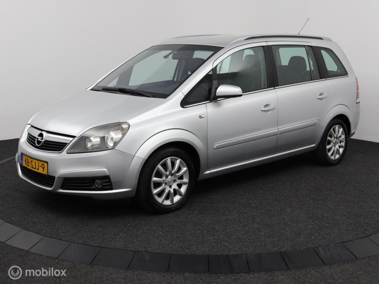 Opel Zafira - 1.8 Essentia 1.8 Essentia - AutoWereld.nl