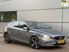 Volvo V40 - 2.0 D4 Ocean Race Business 2e Eignr |Pano |Camera |Leder |Xenon |Led |Navi |Trekhaak |Lmv