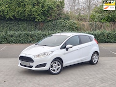 Ford Fiesta - 1.0 Titanium Voorruit+Stoelverw. Navigatie 80-Pk