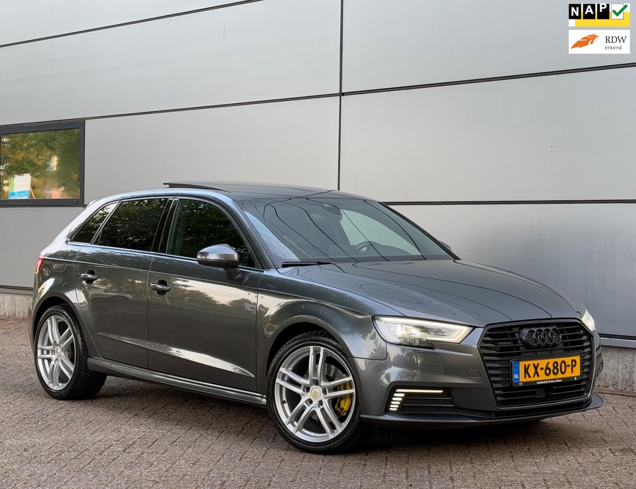 Audi A3 Sportback - 1.4 e-tron S-Line Pano |Matrix |Virtual Cockpit |Carplay |ACC |Full Option - AutoWereld.nl
