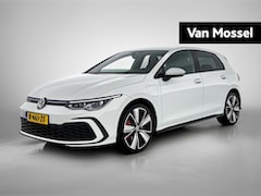 Volkswagen Golf - 1.4 eHybrid GTE | 18 inch velgen | Navigatie | Sfeerverlichting | Adaptive cruise control