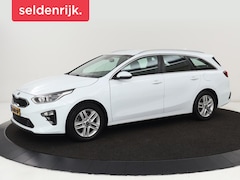 Kia Cee'd - Ceed 1.6 CRDi DynamicLine | Trekhaak | Camera | Carplay | Navigatie | Climate control | Pa