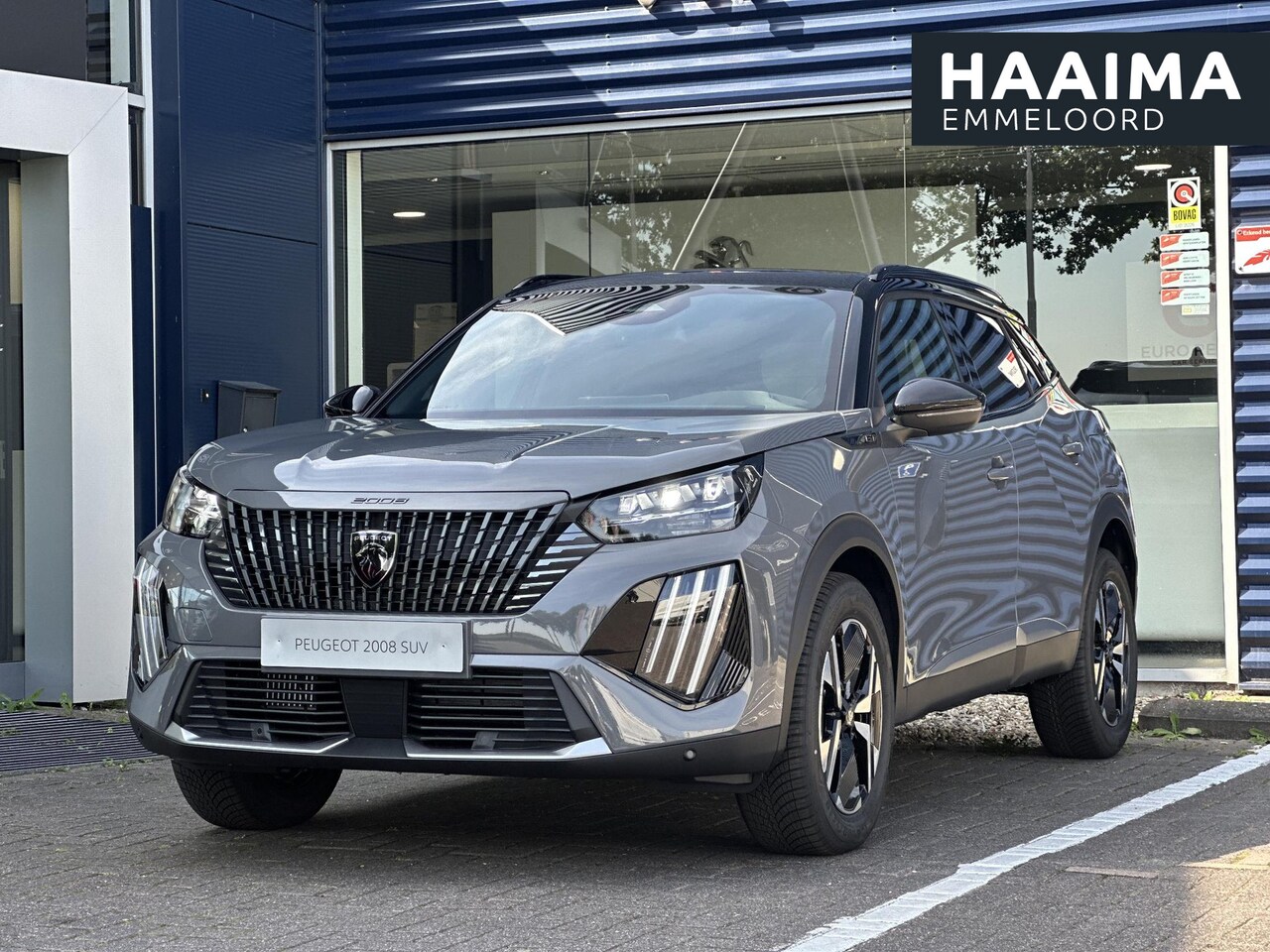 Peugeot 2008 - 1.2 Hybrid 145 GT | Panoramadak | All Seasonbanden | Sfeerverlichting | Apple Carplay/Andr - AutoWereld.nl