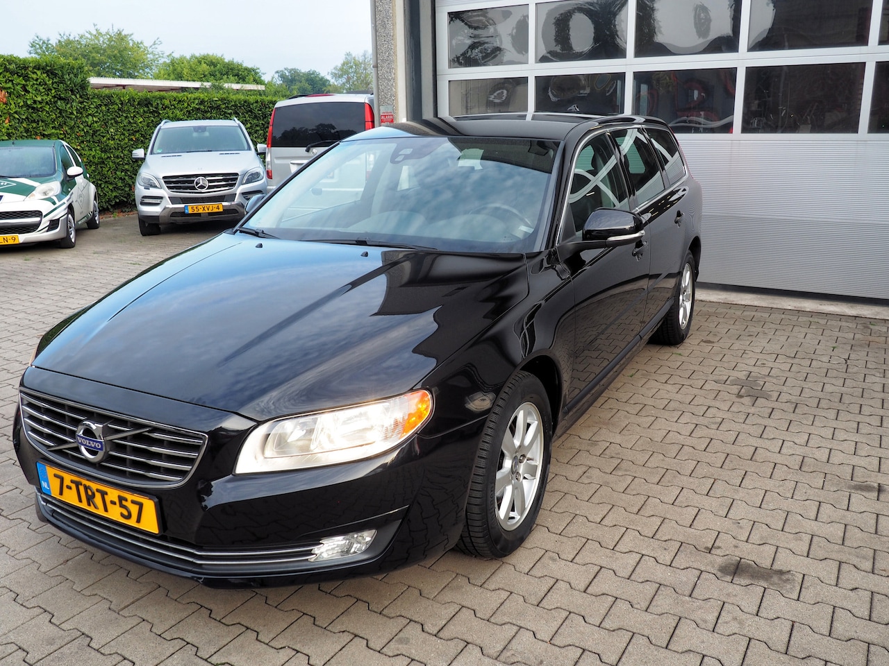 Volvo V70 - 1.6 T4 Nordic+ LEDER STANDKACHEL TREKH. CLIMA