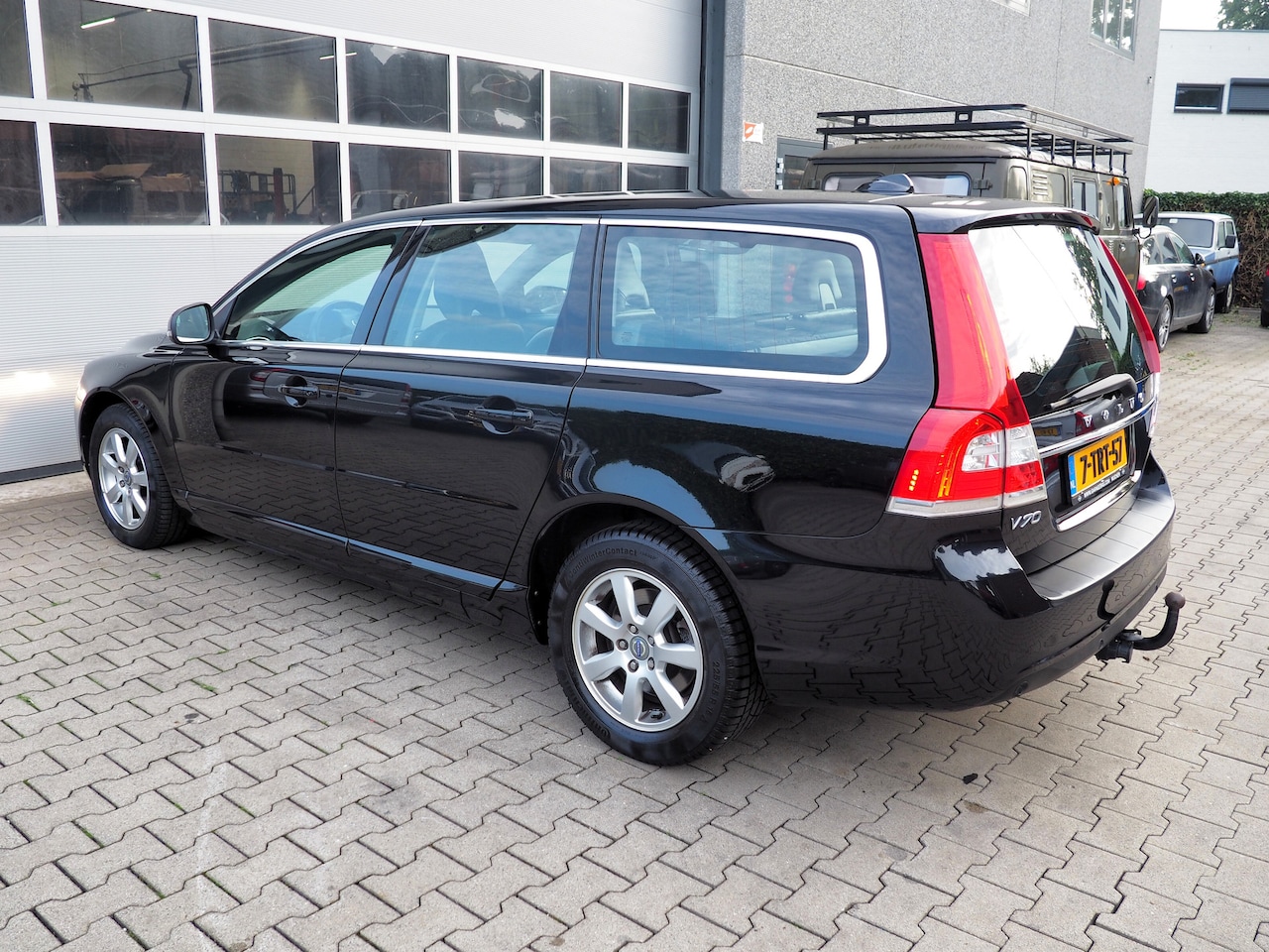 Volvo V70 - 1.6 T4 Nordic+ LEDER STANDKACHEL TREKH. CLIMA