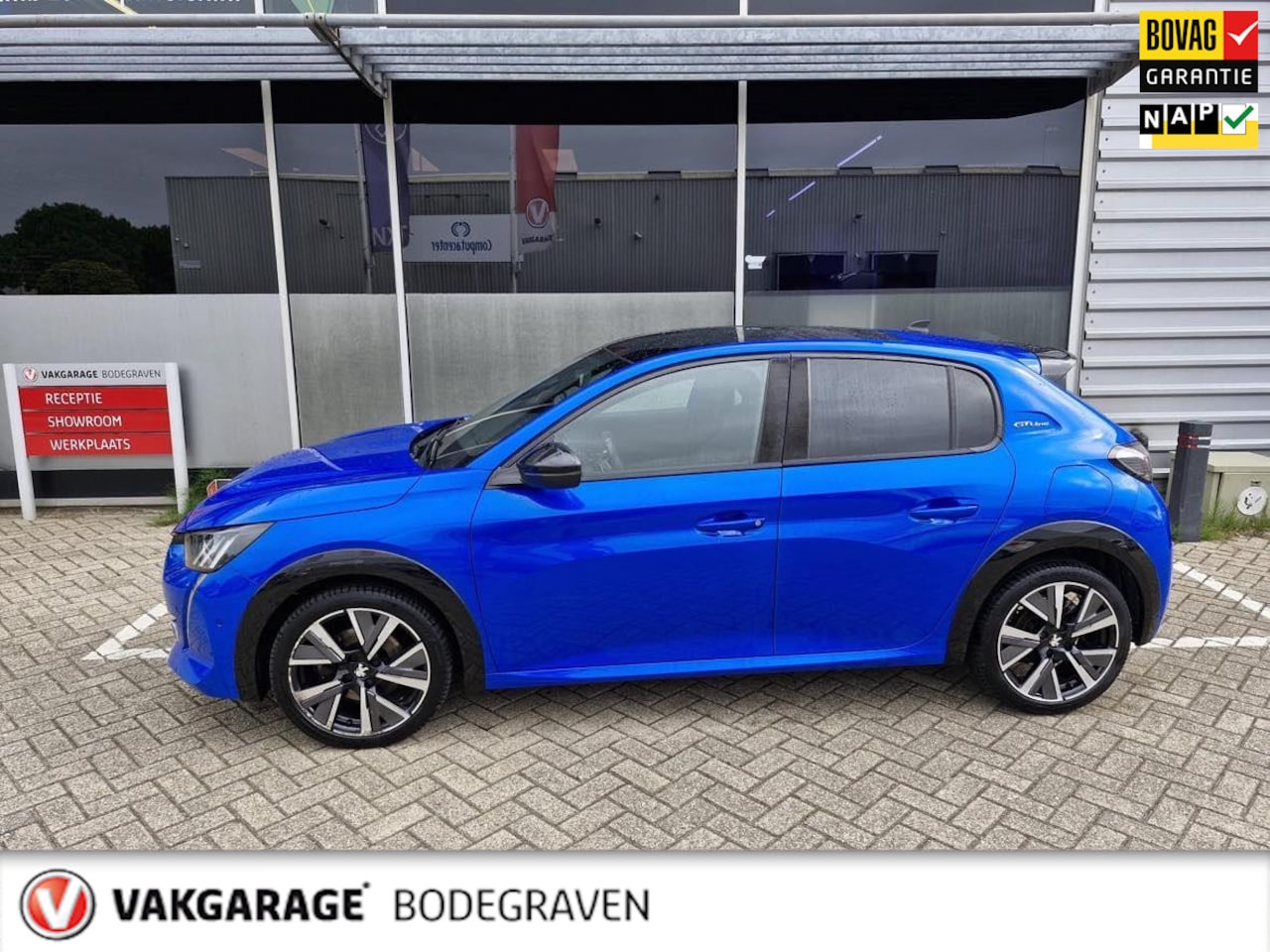Peugeot 208 - 1.2 GT-Line AUTOMAAT / Org NL / Pano dak - AutoWereld.nl