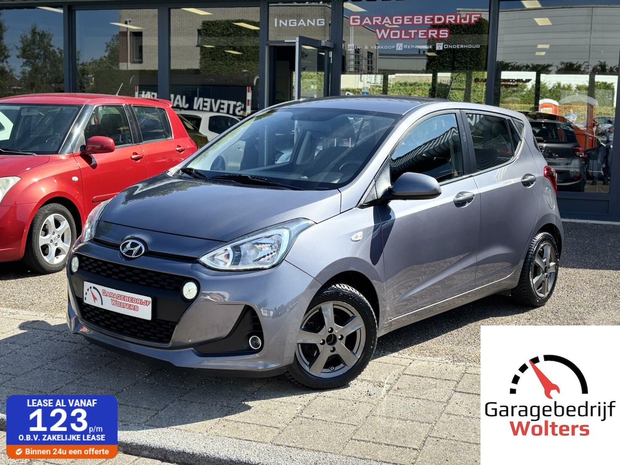 Hyundai i10 - 1.0i i-Premium AIRCO NAVI CRUISE LMV NW APK - AutoWereld.nl