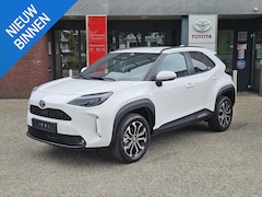 Toyota Yaris Cross - 1.5 Hybrid 130 Dynamic NIEUW DIRECT LEVERBAAR BLIND SPOT PARK-SESNOREN CLIMA LM-VELGEN 17"