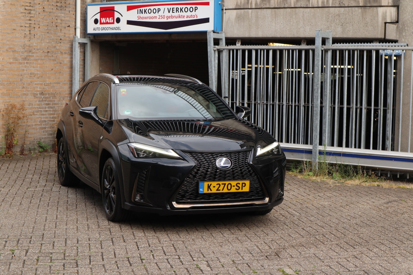 Lexus UX - 250h F Sport Line 250h F Sport Line - AutoWereld.nl