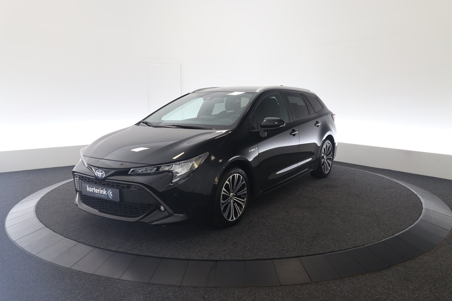Toyota Corolla Touring Sports - 1.8 Hybrid Dynamic 1.8 Hybrid Dynamic - AutoWereld.nl