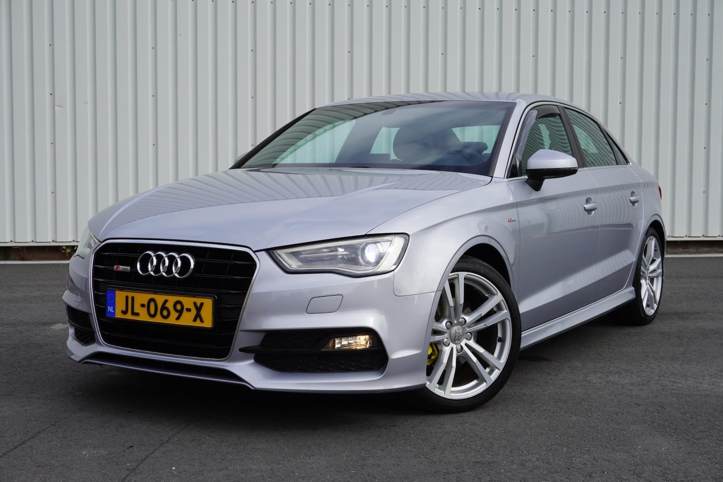 Audi A3 Limousine - 1.4 TFSI CoD Adrenalin Sport | Automaat | Navigatie | Airco | Elek. Pakket | Vol opties | - AutoWereld.nl