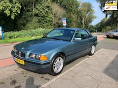 BMW 3-serie Cabrio - 320i Executive + HARDTOP + APK