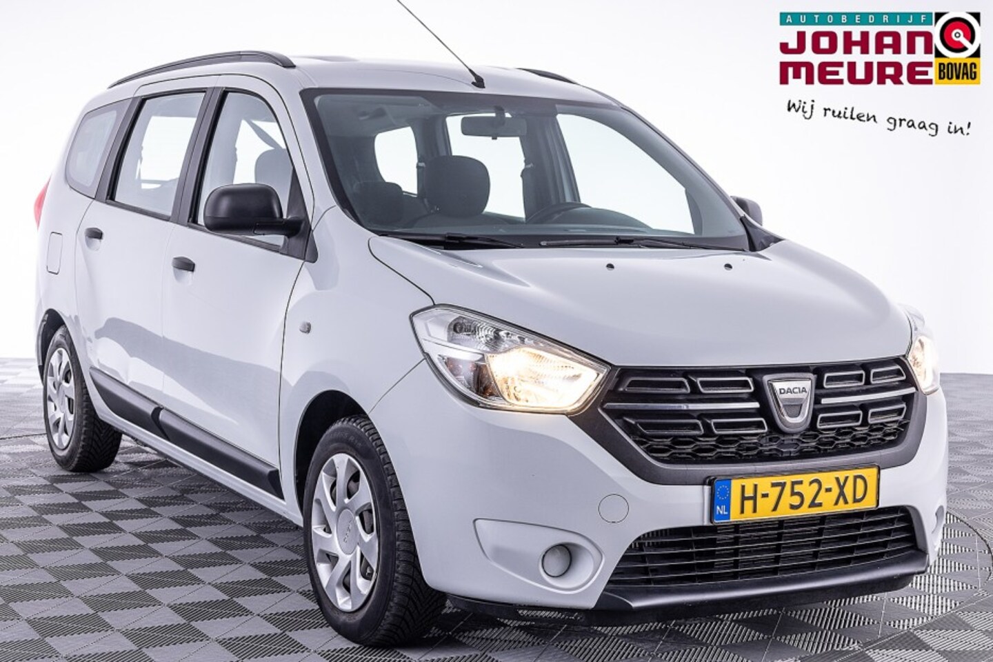 Dacia Lodgy - 1.3 TCe Essential 7-Persoons ✅ 1e Eigenaar - AutoWereld.nl