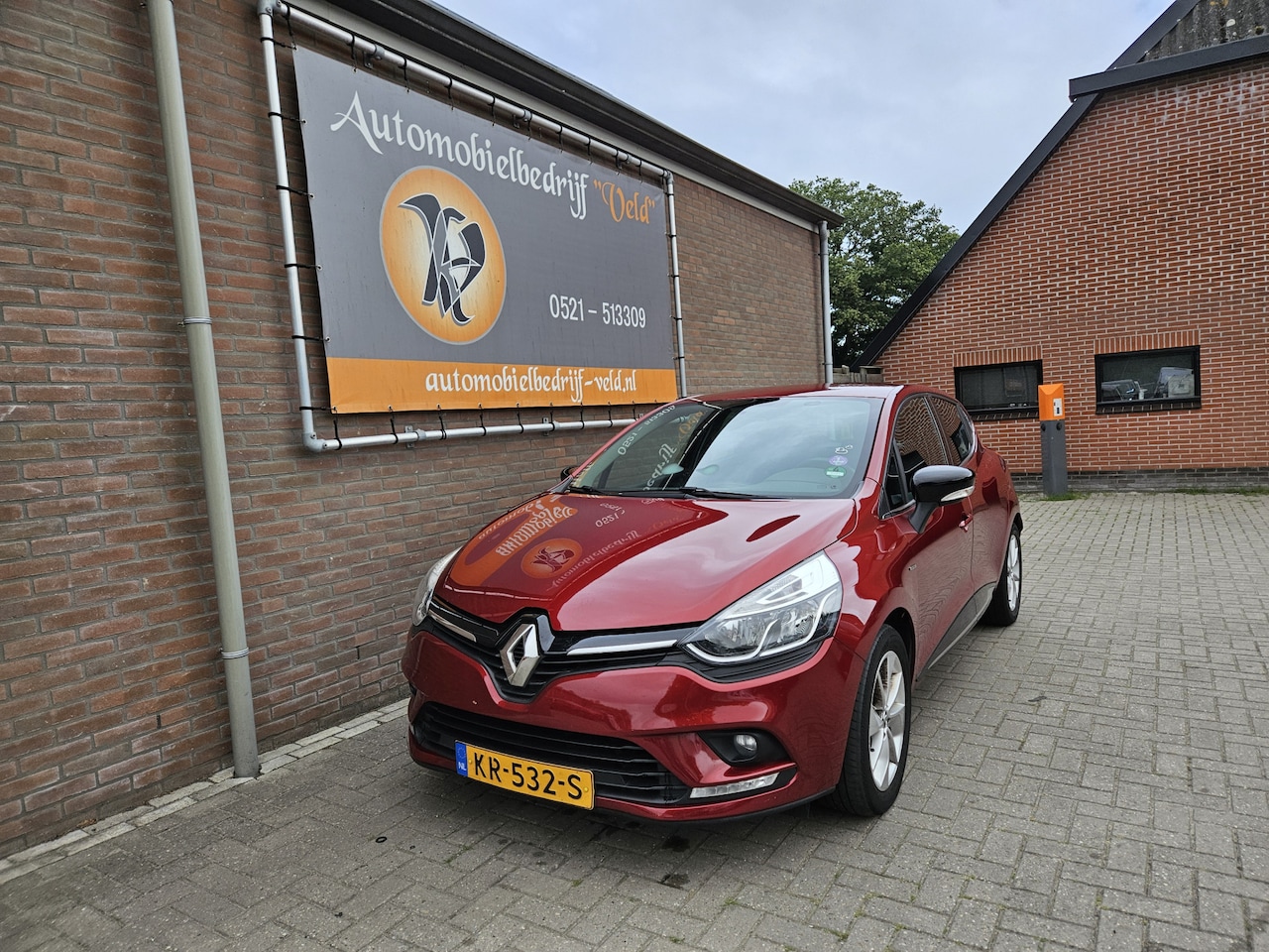 Renault Clio - 0.9 TCe Limited 0.9 TCe Limited - AutoWereld.nl