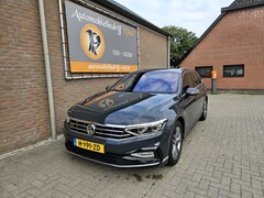 Volkswagen Passat Variant - 1.5 TSI Elegance Business R