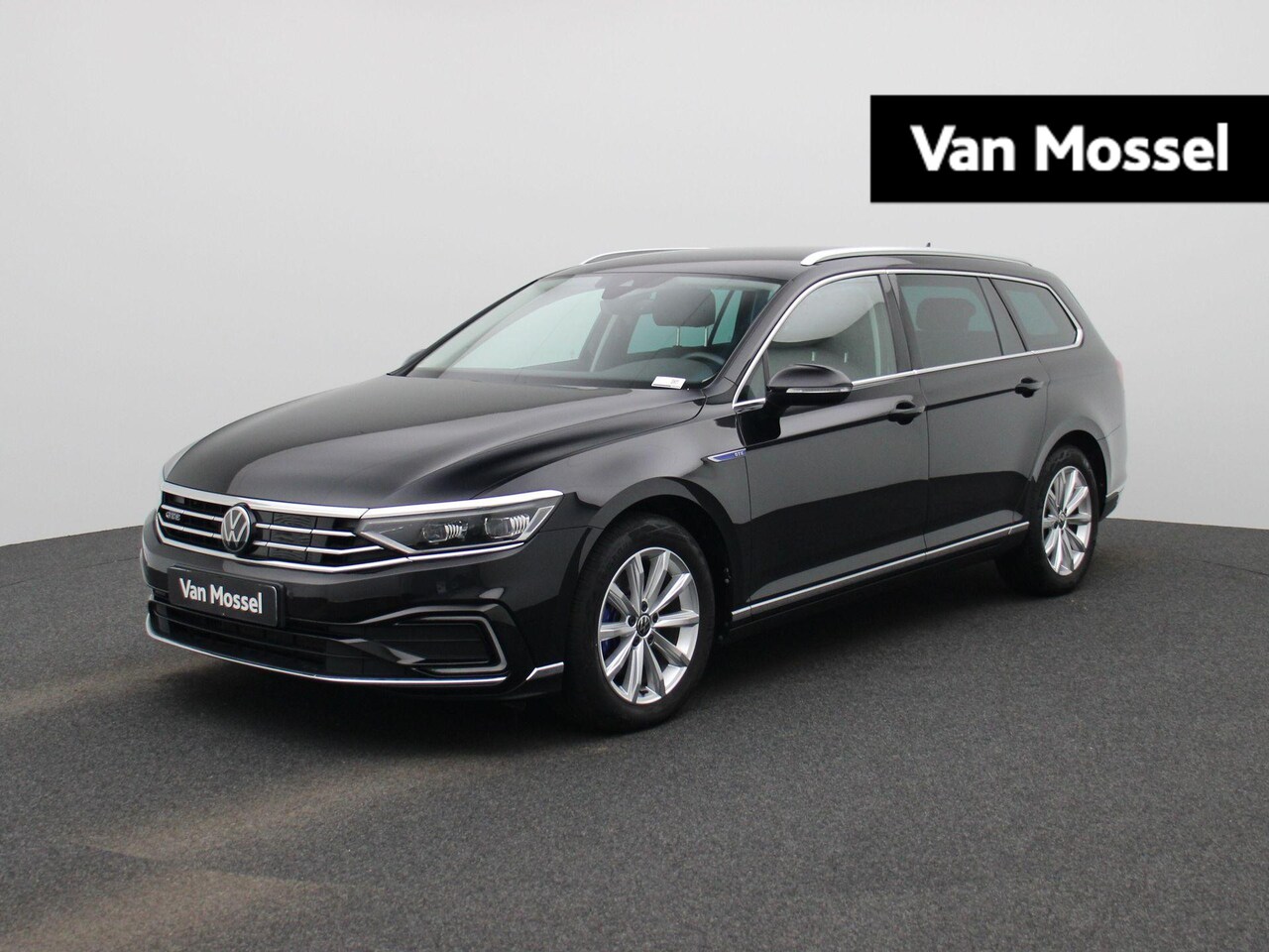 Volkswagen Passat Variant - 1.5 TSI GTE 218 PK | Automaat | Climatronic | Stoelverwarming | Adpaptieve Cruise Control - AutoWereld.nl