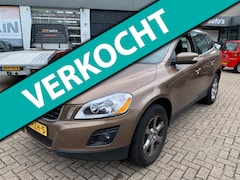 Volvo XC60 - 2.4D AWD / MOMENTUM / AUTOMAAT / LEDER / NAVI