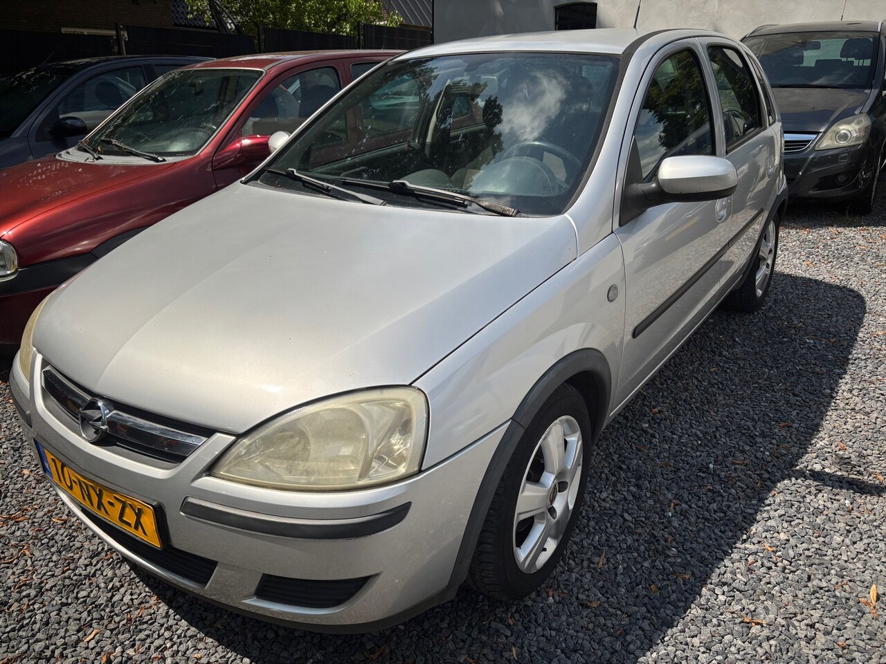 Opel Corsa - 1.2-16V Maxx 5 deurs AIRCO - AutoWereld.nl