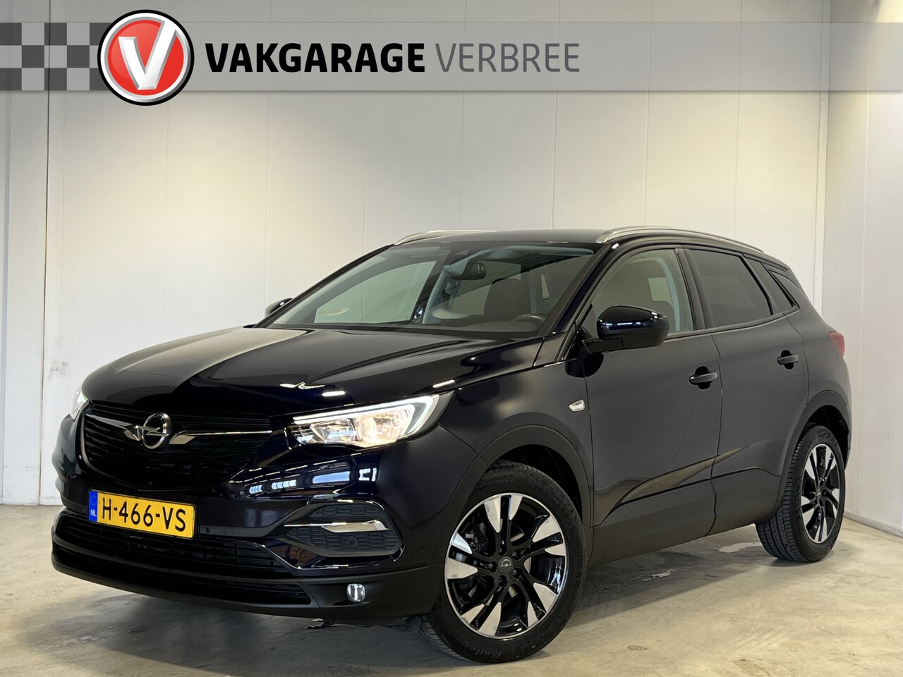 Opel Grandland X - 1.2 Turbo Business Executive | Navigatie/Android/Apple Carplay | LM Velgen 18" | Cruise Co - AutoWereld.nl