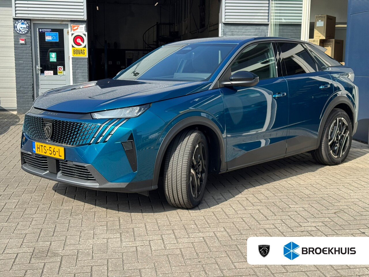 Peugeot e-3008 - Allure 73 kWh | Climate | Cruise | Navigatie | Apple Carplay/Android Auto | | 11 kW lader - AutoWereld.nl