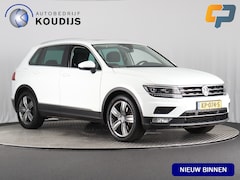Volkswagen Tiguan - 2.0 TSI 4Motion Highline (Nl-Auto / Elek. Trekhaak / Pano / Massage / ACC / Navi / 19'')