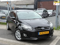 Ford Focus - 1.0 EcoBoost Titanium | Climate control | Navi | Trekhaak |