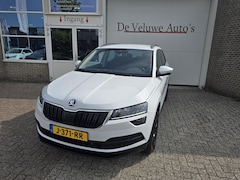 Skoda Karoq - 1.5 TSI ACT Style Business Carplay Trekhk Camera
