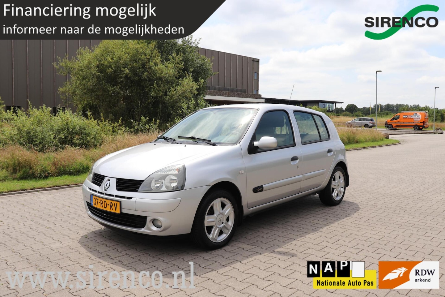 Renault Clio - 1.2-16V trekhaak 5-deurs nieuwe apk stuurbekrachtiging centrale vergrendeling - AutoWereld.nl