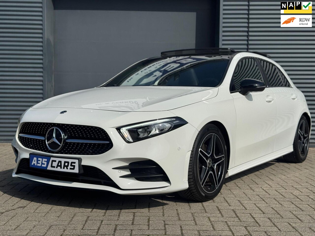 Mercedes-Benz A-klasse - 200 |AMG|PANO|Night|Sfeer|Carplay - AutoWereld.nl