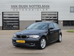 BMW 1-serie - 116i Business Line / Navigatie / Stoelverwarming