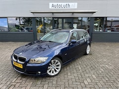 BMW 3-serie Touring - 320i High Executive