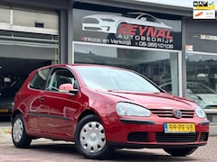 Volkswagen Golf - 1.6 FSI Automaat Ijskoude airco Goed Onderhouden