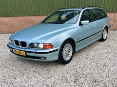 BMW 5-serie Touring - 523i Executive
