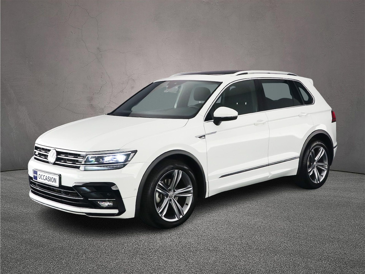 Volkswagen Tiguan - Comfortline Business 1.5 TSI 130pk Panoramadak, Elektrische achterklep, Adaptive cruise co - AutoWereld.nl
